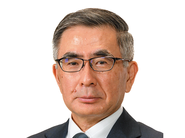 新会長に選任された鈴木俊宏氏（スズキ代表取締役社長）