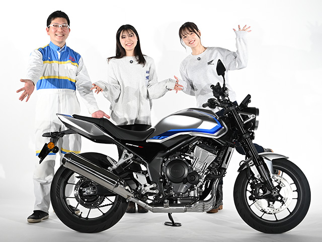 「CB400 SUPER FOUR E-Clutch Concept」アンベール！