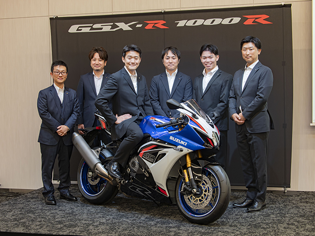 「GSX-R1000R」シリーズ40周年を記念したデザインを採用