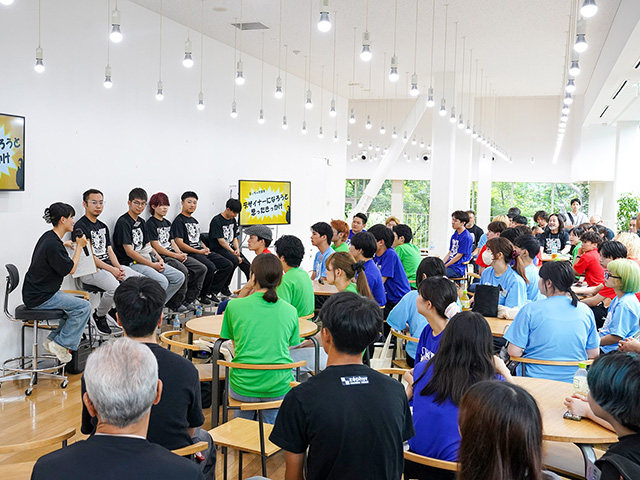 若手デザイナーによる座談会も実施